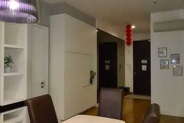 Face Platinum Suites