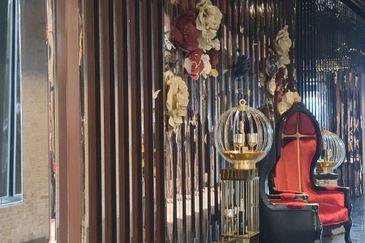 Face Platinum Suites