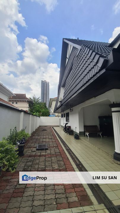 Double Storey Bungalow -Kelana Jaya SS7 for SALE!!, Selangor, Petaling Jaya