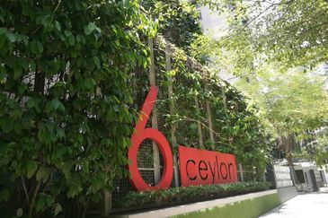 Six Ceylon (6 Ceylon)