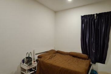 Six Ceylon (6 Ceylon)