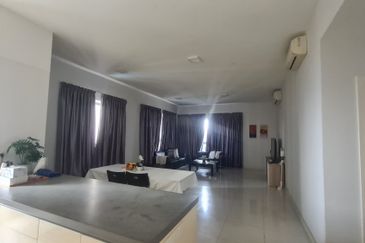 Six Ceylon (6 Ceylon)