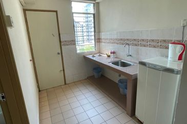 Glory Beach Resort Apartment