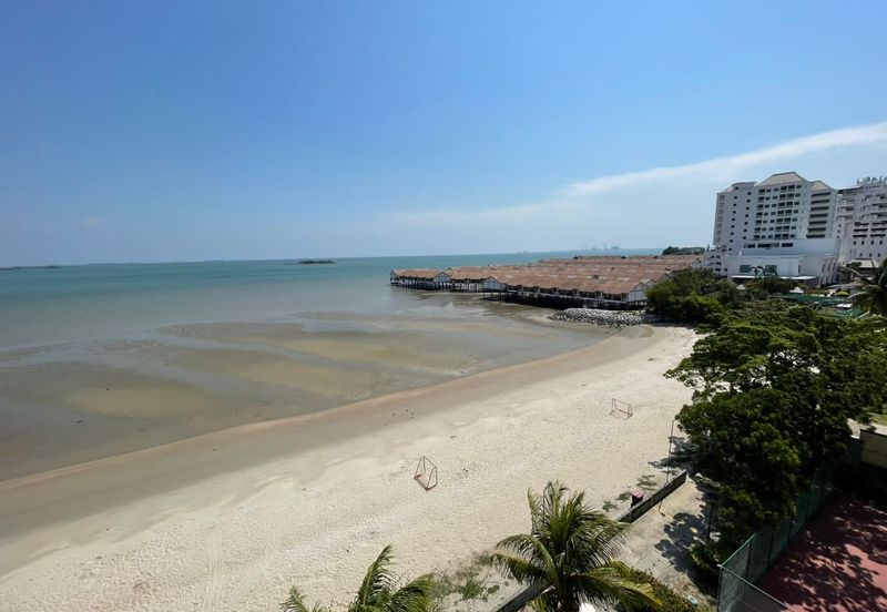 Glory Beach Resort Apartment