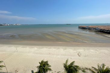 Glory Beach Resort Apartment