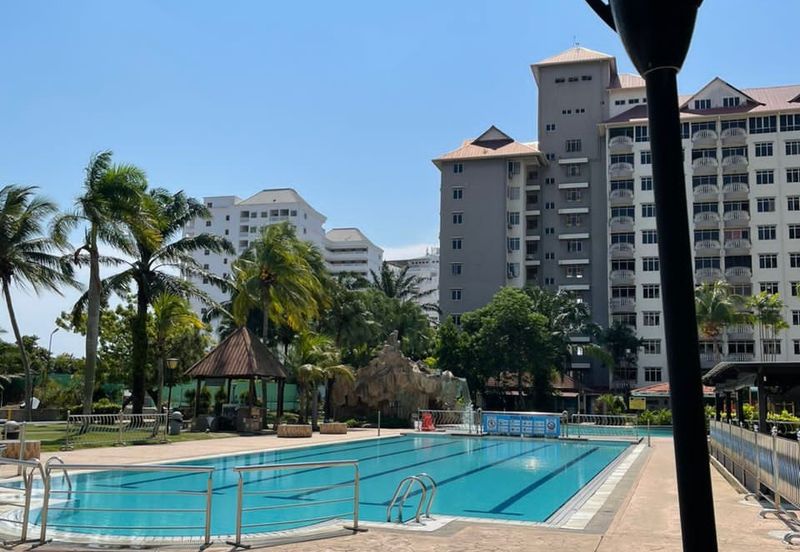 Glory Beach Resort Apartment