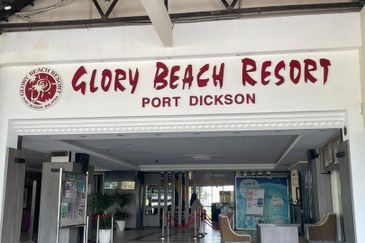 Glory Beach Resort Apartment