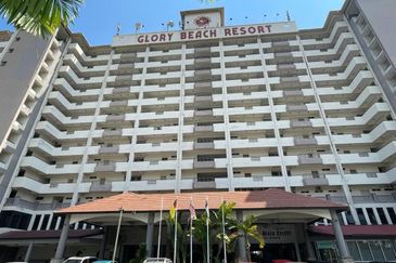Glory Beach Resort Apartment