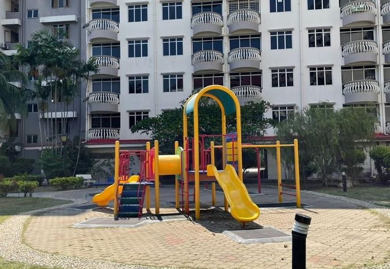 Glory Beach Resort Apartment