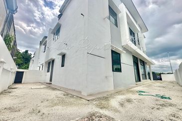 TAMAN DESA LANG DAMAI