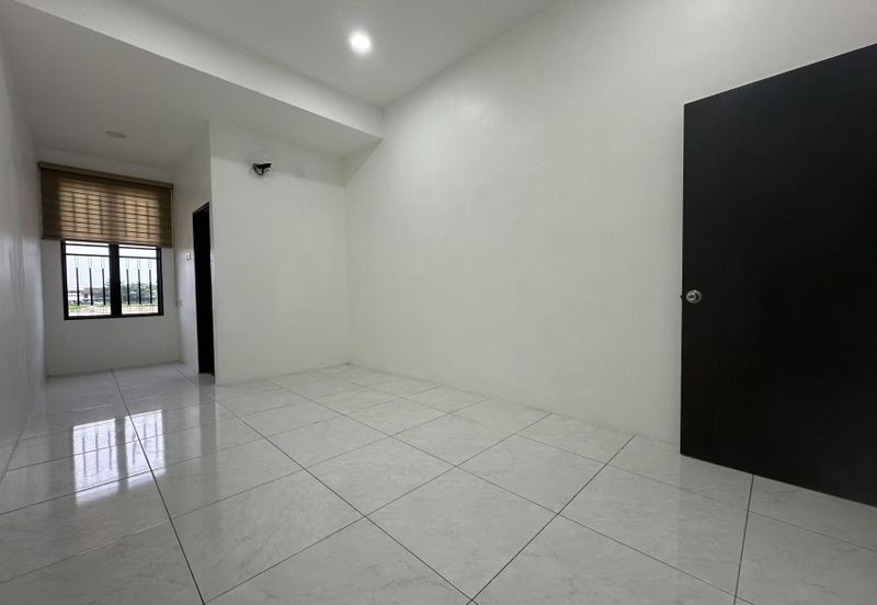 DESA PENGKALAN BERSATU