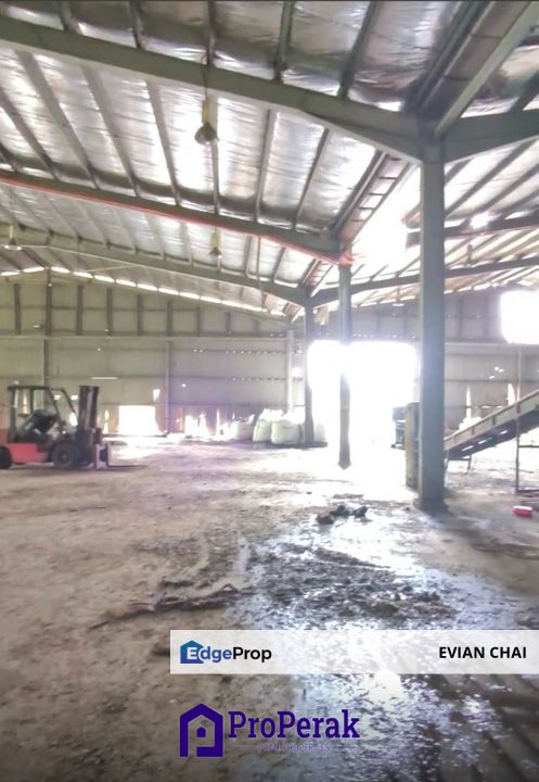 10 Acres Heavy Factory& Industrial Land tronoh,Pond Side,Private,Only 400m To Main Road,Cheap For Sale, Perak, Tronoh