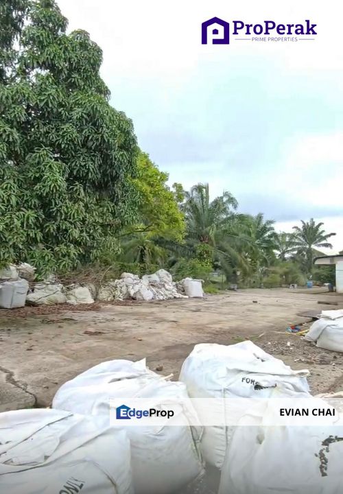 10 Acres Heavy Factory& Industrial Land tronoh,Pond Side,Private,Only 400m To Main Road,Cheap For Sale, Perak, Tronoh