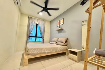 Manhattan Condominium