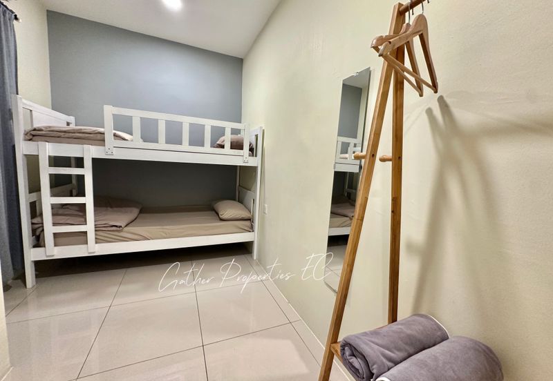 Manhattan Condominium