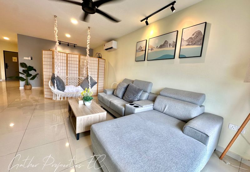 Manhattan Condominium