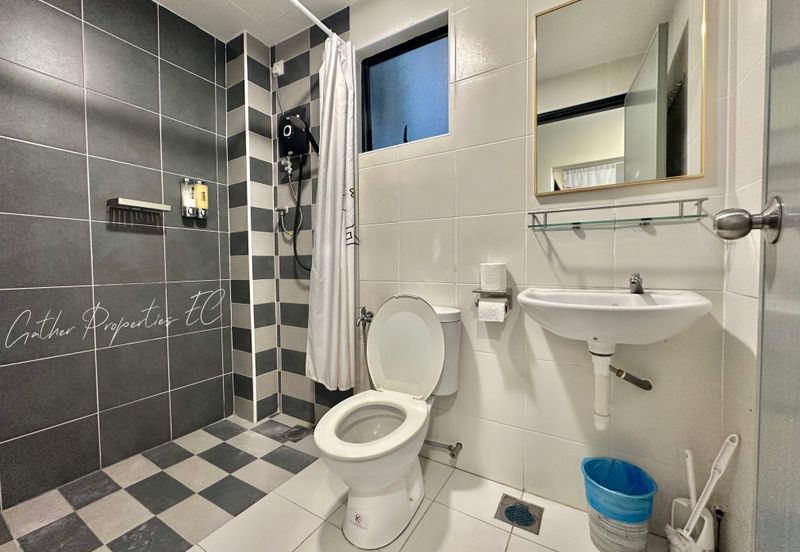 Manhattan Condominium