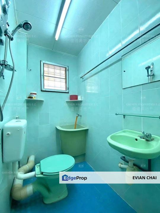 Ipoh Taman Cempaka,Walking Distance To Restaurant,Furniture,Renovated Double Sty House For Rent, Perak, Ipoh