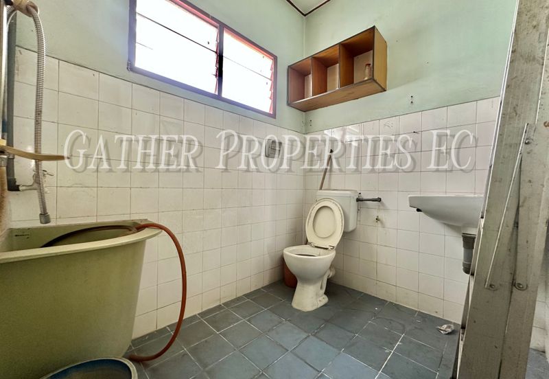 TAMAN KLEDANG, MENGLEMBU