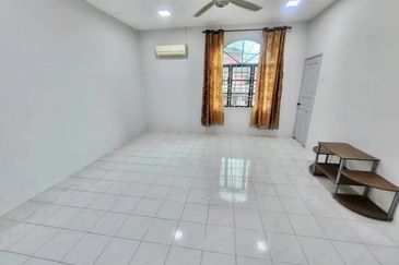 Panorama Lapangan Perdana