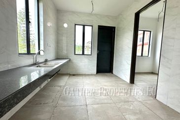 TAMAN PASIR PUTEH SELATAN