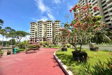 MERU VALLEY RESORT (GOLF VISTA APARTMENT