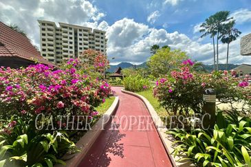 MERU VALLEY RESORT (GOLF VISTA APARTMENT