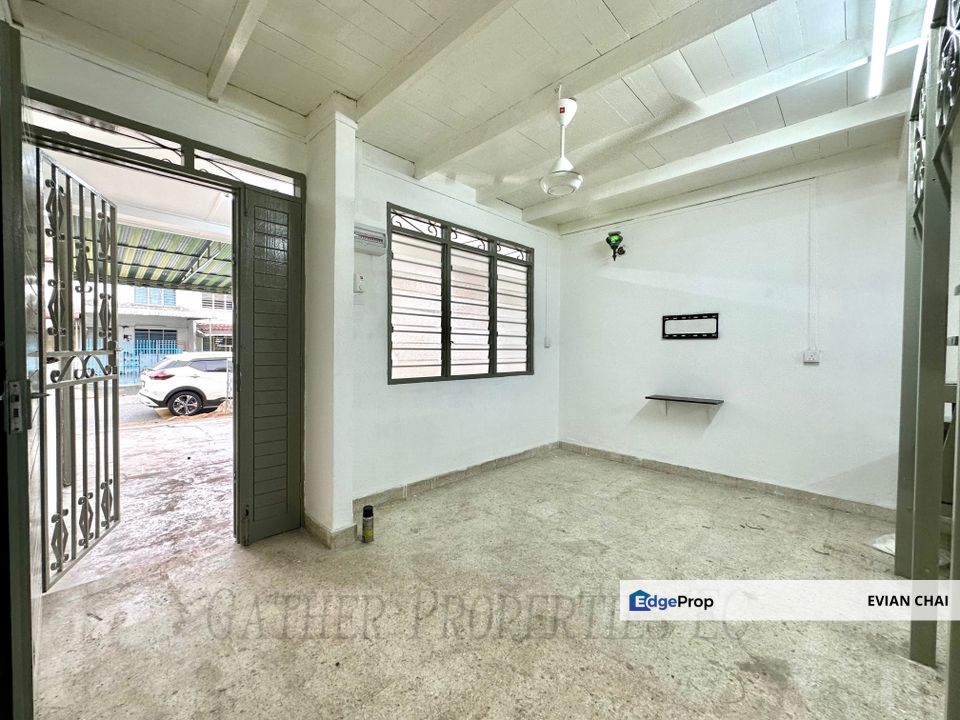 Freehold Taman Cempaka Ipoh New Renovation 2 Storey For Sale,Great Location, Perak, Ipoh