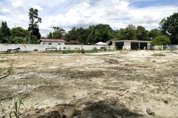 Jalan Pasir Puteh, Station 18