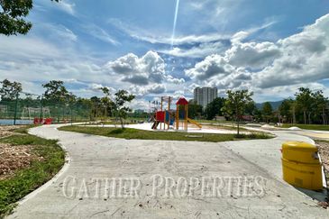 Taman Halaman Meru Permai