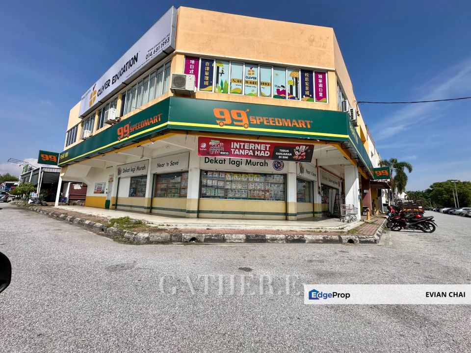 Freehold Botani Ipoh Double Storey Shop,Matured Area,First Floor Wth ROI, Perak, Ipoh