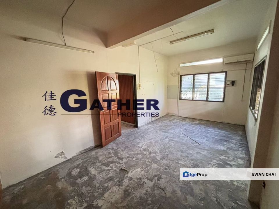 Limited Taman Golf Ipoh Town Double Storey Bungalow For Sale, Perak, Ipoh