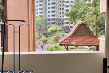 MERU VALLEY RESORT (GOLF VISTA APARTMENT