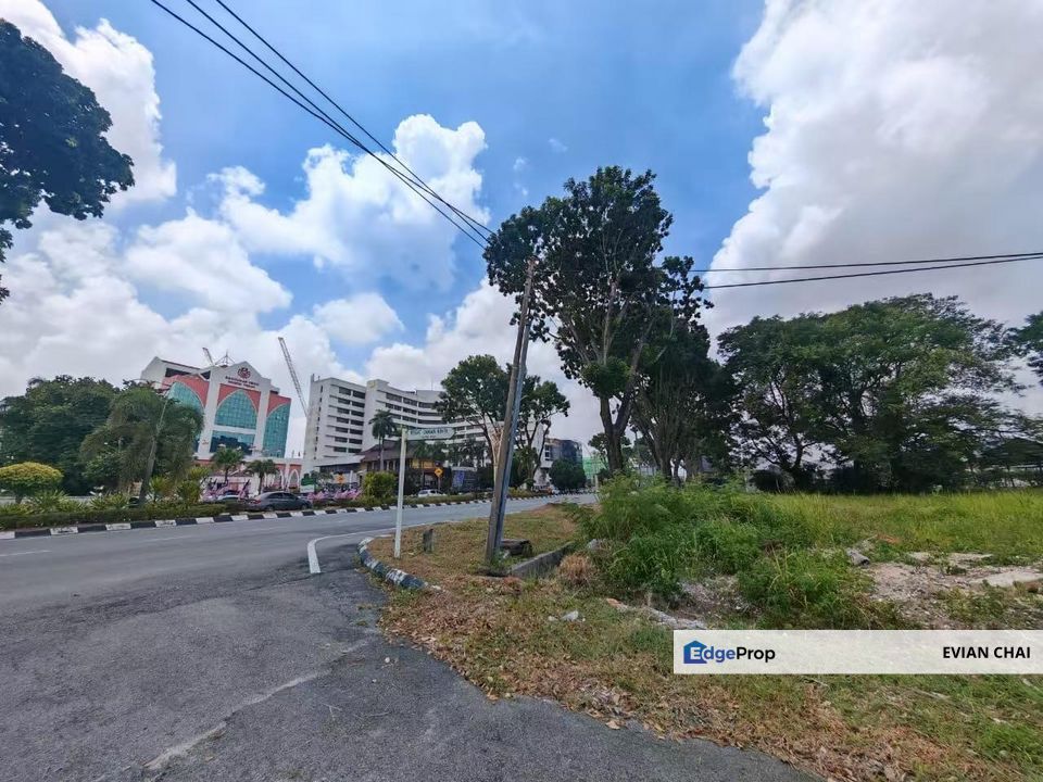 Limited Land,Jalan Sultan/Jalan Gopeng Main Town Area,Facing Main Road Freehold Land For Sale, Perak, Ipoh