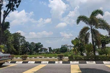 Jalan Sultan Nazrin Shah