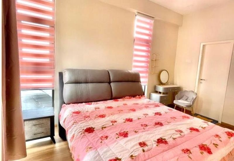 THE COVE HILLSIDE RESIDENCE