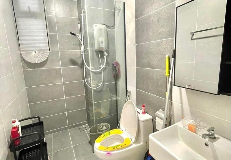 THE COVE HILLSIDE RESIDENCE