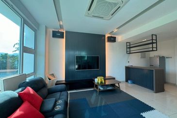 Beverley Thompson Residence