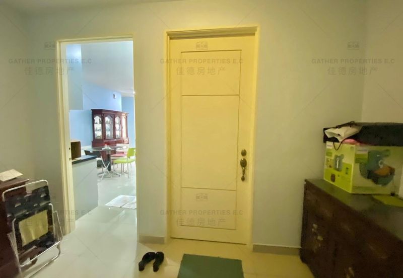 Upper East @ Tiger Lane