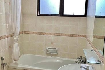 MERU VALLEY RESORT (GOLF VISTA APARTMENT