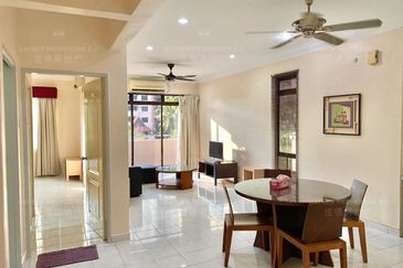 MERU VALLEY RESORT (GOLF VISTA APARTMENT