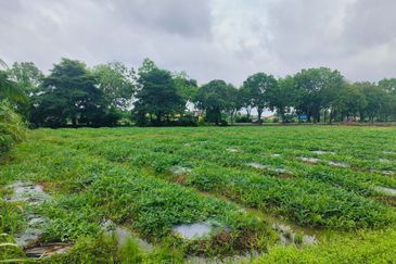 [PUSAT BANDAR] Berhampiran Melaka Sentral untuk Dijual