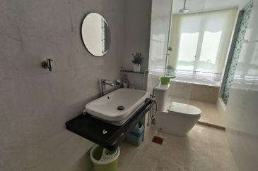 Silverscape Luxury Residences