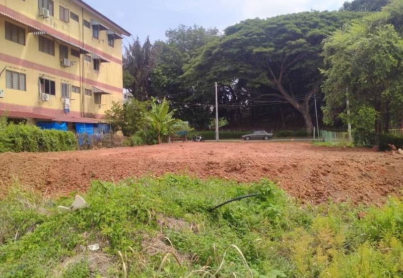 [NON-BUMI] Tanah Freehold Bandar Melaka