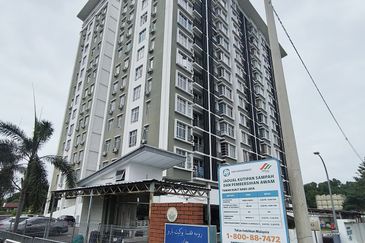 Pangsapuri Bukit Baru