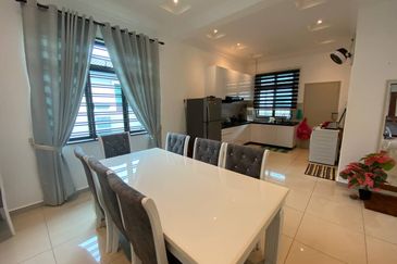 TAMAN MERLIMAU EMAS SEKSYEN 2