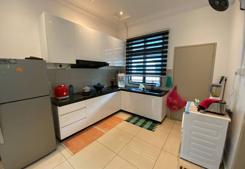 TAMAN MERLIMAU EMAS SEKSYEN 2