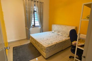 TAMAN MERLIMAU EMAS SEKSYEN 2