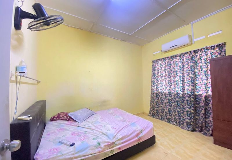 Taman Seri Telok Emas