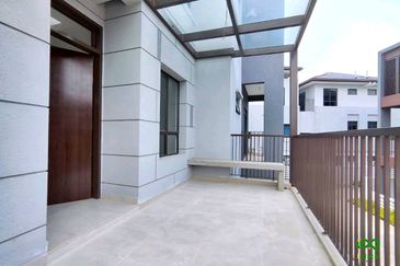 [BIGGEST CORNER UNIT & FACING OPEN] 3 Storey The Mulia Residences, Cyberjaya